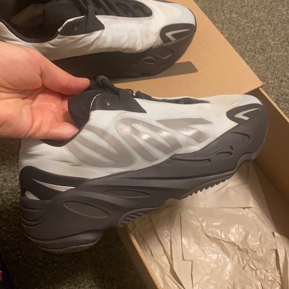 Yeezy 700 MNVN blue tint size US 4.5 - Picture 6 of 16